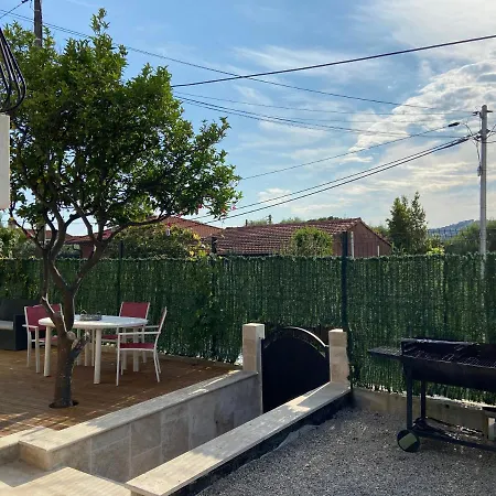 Superbe A Les Pins Apartman *